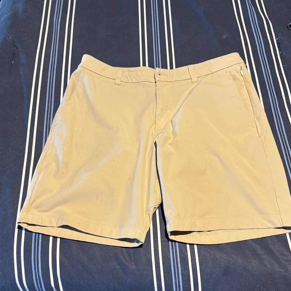 Lululemon Commission Shorts